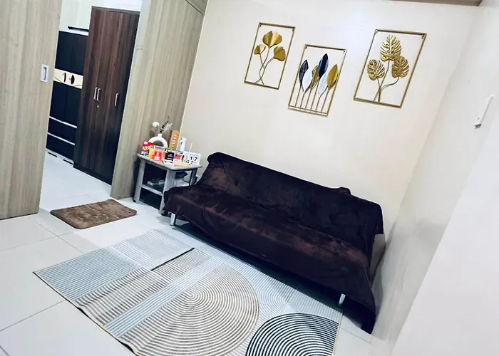 The Metro Breeze - Staycation Manila